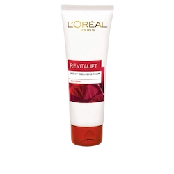 Loreal Revitalift Cleansing Foam